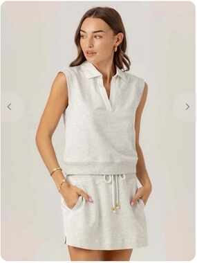 We Are Sundays: Faylin Skirt. XS. NWOT.